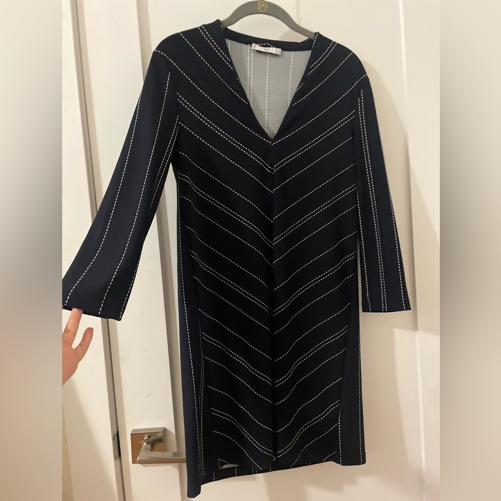 EUC Mango Dress in Navy with White Stripes (fits S and M too)